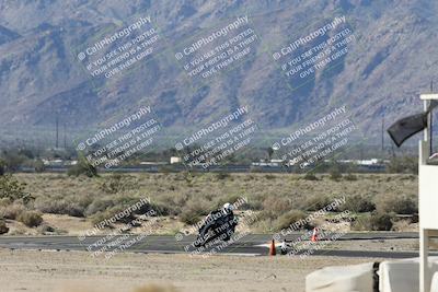 media/Jan-15-2026-Racers Edge (Thu) [[dfebeb70ab]]/2-A Group/Session 3 (Turn 15 Inside Pans)/